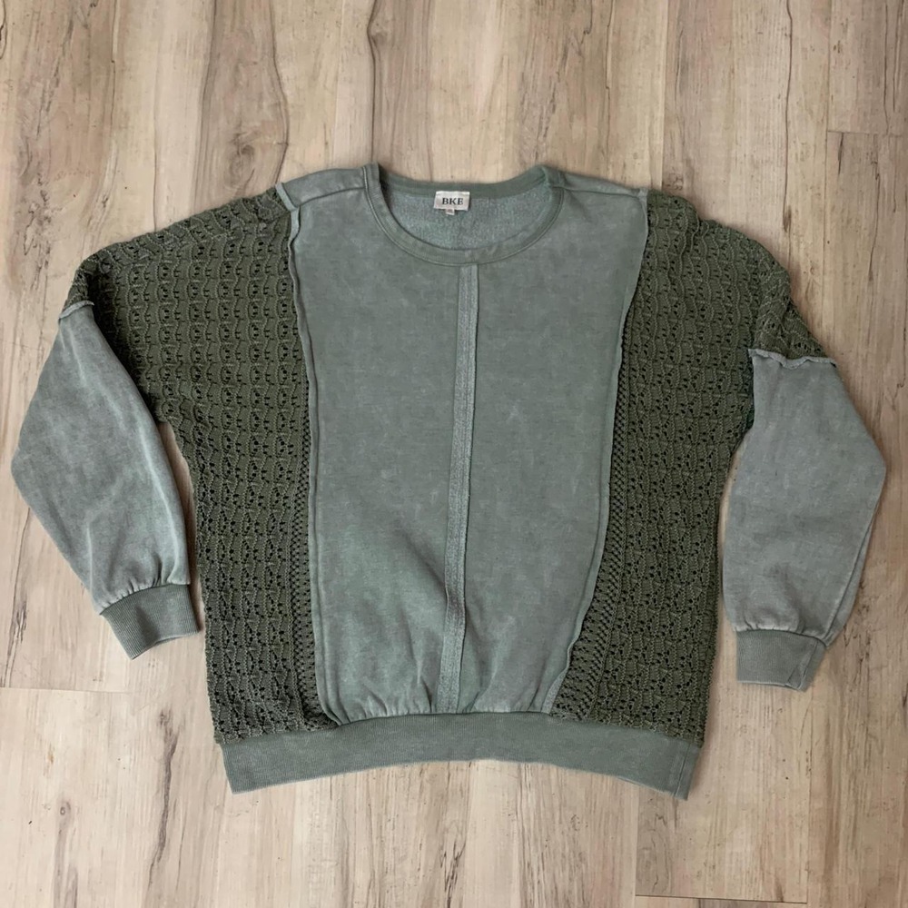BKE Womens Oversized Hipster Crewneck Sweater Crochet Knit Green Grey XS